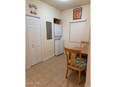 Welcome to Hibiscus By The Bay! The best kept secret on the