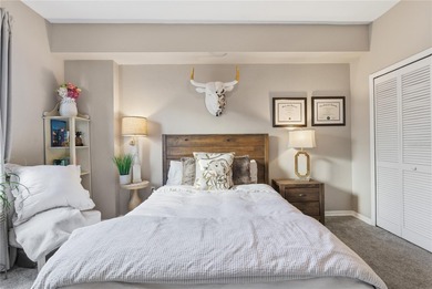 MOTIVATED SELLER, Seller will contribute towards buyers closing