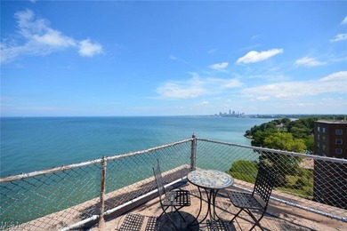 Welcome to the Lakewood Gold Coast Lifestyle! Experience