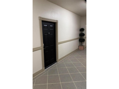 This condo was recently remodeled in a Tampa Bay Lightning theme