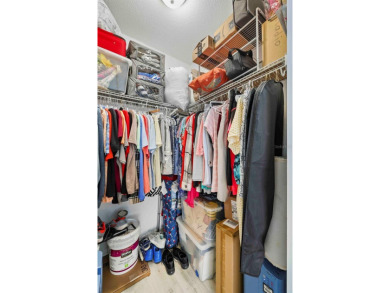 LUXURY LIVING AT ITS BEST. No noise above you, lovely