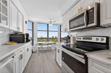 Excepcional opportunity in Mystic Pointe , Aventura city. Corner