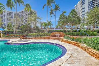 Excepcional opportunity in Mystic Pointe , Aventura city. Corner