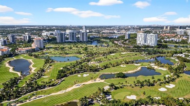 Excepcional opportunity in Mystic Pointe , Aventura city. Corner