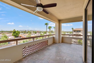 BREATHTAKING VIEWS! Magnificent top floor premium corner unit