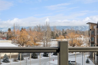 This beautiful 2 bedroom, 2 bath condo on the top floor of the