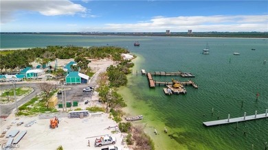 CAPTIVATING GULF VIEWS in upscale Resort beachfront condo with a