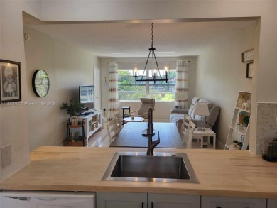 VERY BEAUTIFUL TURN KEY REMODELED 1 BEDROOM 1 BATHROOM WITH A