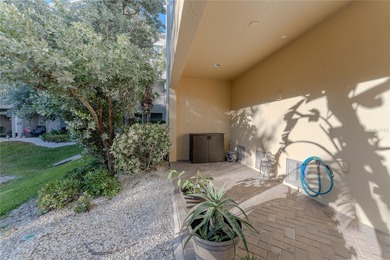 Stunning Modern Townhome in Indian Rocks Beach - 94 The Cove Way