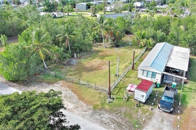 102 Egret Ln., Everglades City, FL 34139 Plantation Island |