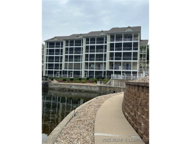 PRICED TO SELL! Experience the best of lakefront living at this