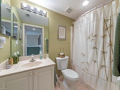 Breckenridge condo in the heart of Estero with beautiful lake