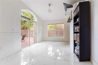 Attention Buyers: Discover this ONE-story corner home (Yucatan