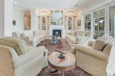 Timeless elegance on the bay behind the gates of prestigious