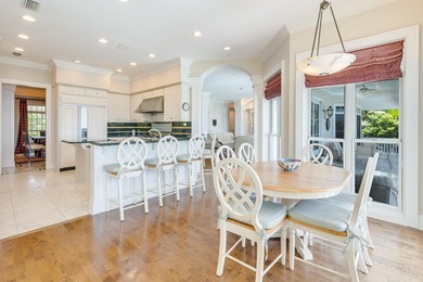 Timeless elegance on the bay behind the gates of prestigious