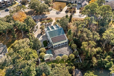 Elegant Spacious living with a fabulous Sunroom overlooking the