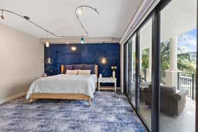 A combination of luxury, waterfront access and convenient urban