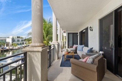 A combination of luxury, waterfront access and convenient urban