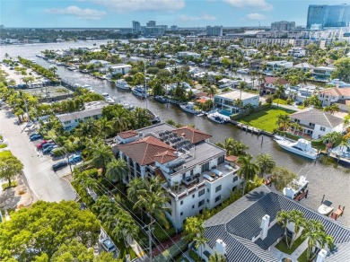 A combination of luxury, waterfront access and convenient urban