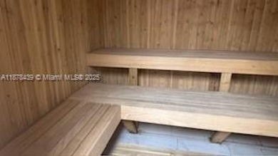 Condo 1 Bedroom, 1.5 Bath. Just a few steps from the Beach