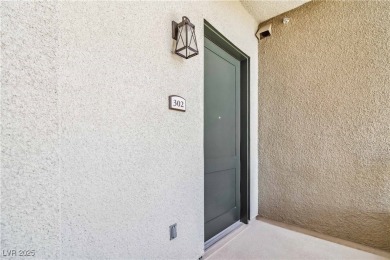 Very desirable and convenient location, minutes to freeway