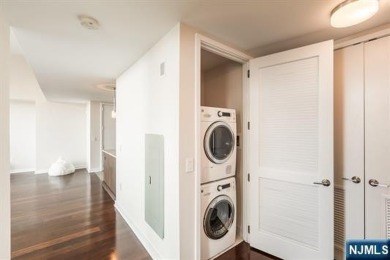 Welcome to the pinnacle of luxury living at Port Imperial!