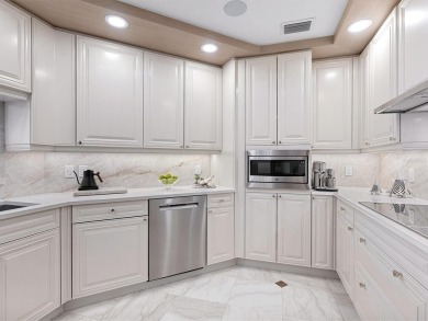 Welcome to refined Ritz-Carlton living on Sarasota Bay, where