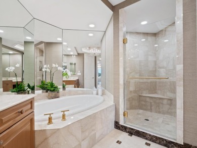 Welcome to refined Ritz-Carlton living on Sarasota Bay, where