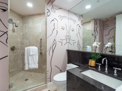 Welcome to refined Ritz-Carlton living on Sarasota Bay, where