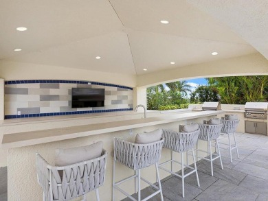 Welcome to refined Ritz-Carlton living on Sarasota Bay, where