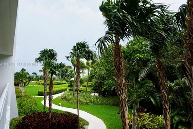 The SANDS at Key Biscayne, a beachfront boutique building in