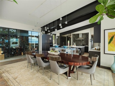 New Modern luxury built in 2019, meets architectural distinction