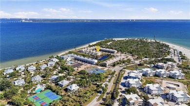 LUXURY EAST END CONDO, STEPS TO LIGHTHOUSE BEACH!!  EVERYONE
