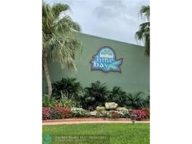 Don't miss this opportunity! 2 bed 2 bath over 55 condo in Lime