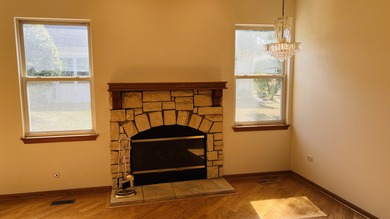 Welcome to CARILLON CLUB OF PLAINFIELD / A Desirable Active 55+