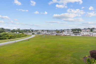 Bring your boat.....This 1st floor 2Br/2Bath Condo comes with a