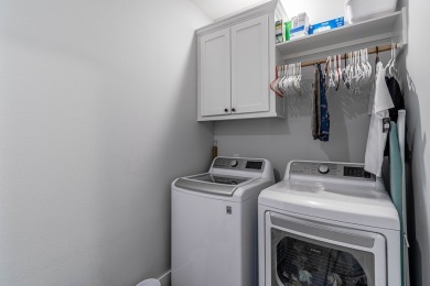 Luxury Coastal Living in the Prestigious Islands of Rockport