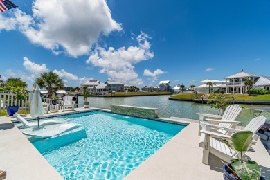 Luxury Coastal Living in the Prestigious Islands of Rockport