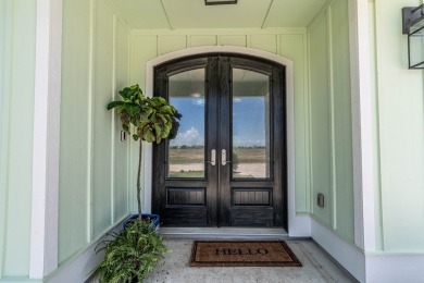 Luxury Coastal Living in the Prestigious Islands of Rockport