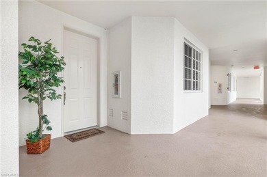 Beautiful location! Adjacent to Bunch beach, close to