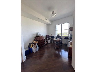 3BR 2BTH unit on the 11th Floor with great view of cruise ships