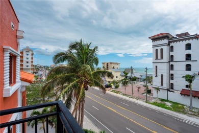 Welcome to your next smart investment! 3 minute walk to Johns