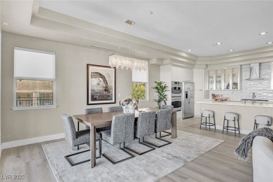 STUNNING 3-BEDROOM MIRA VILLA CONDO WITH PANORAMIC VIEWS! MODERN