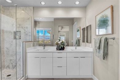 STUNNING 3-BEDROOM MIRA VILLA CONDO WITH PANORAMIC VIEWS! MODERN