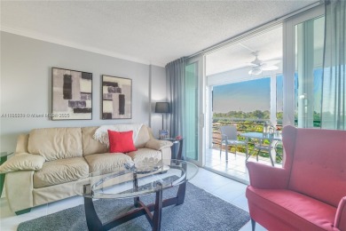 BEAUTIFUL CHARMING FURNISHED 2/2 CONDO IN THE CONVOITED