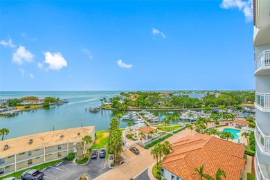 Welcome to a life of sophistication and serenity at Water Club