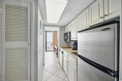 Beautiful direct ocean front, fully furnished, condo with