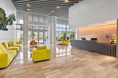 Le Parc at Brickell, Unit 704! Stunning 1 bed/1 bath residence