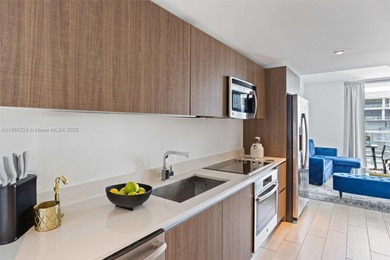 Le Parc at Brickell, Unit 704! Stunning 1 bed/1 bath residence