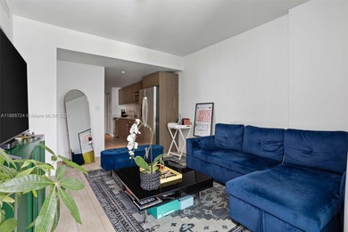 Le Parc at Brickell, Unit 704! Stunning 1 bed/1 bath residence
